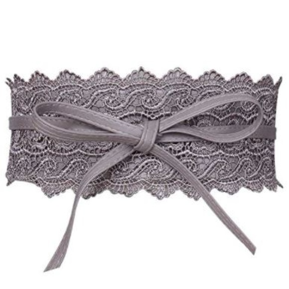 Accessories - 💕HP💕 Faux Leather/Lace Wrap Around Tie Obi Belt